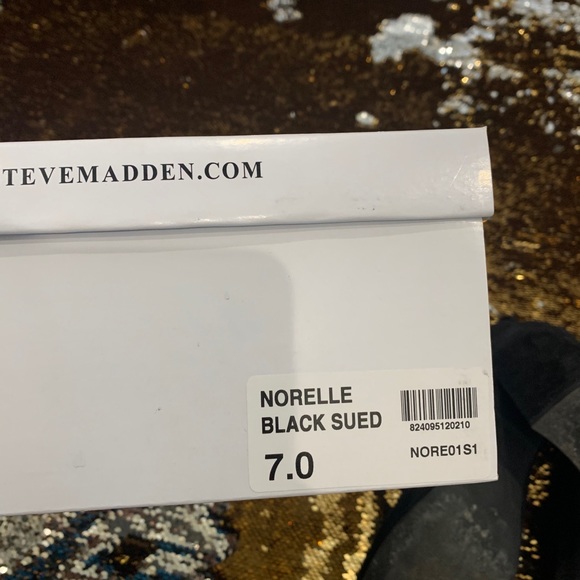 Steve Madden Booties - Picture 5 of 5